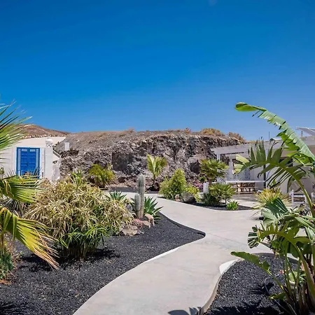Etti Paradise - La Luna Apartment *